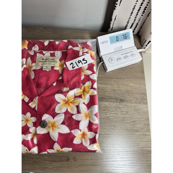 Royal Creations Hawaiian Shirt Mens XL Red Floral Tropical Aloha Vacation Beach - Picture 8 of 8